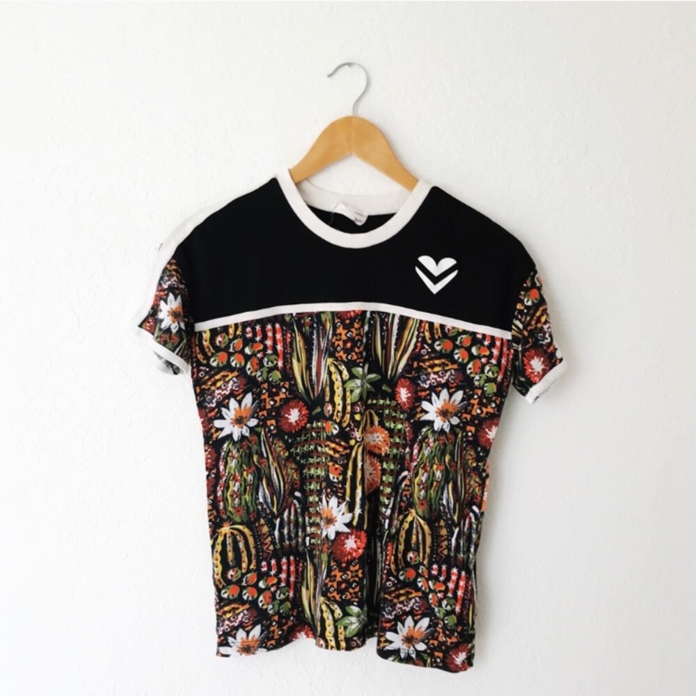 Zara Tee Black White Colorful Floral Print Small